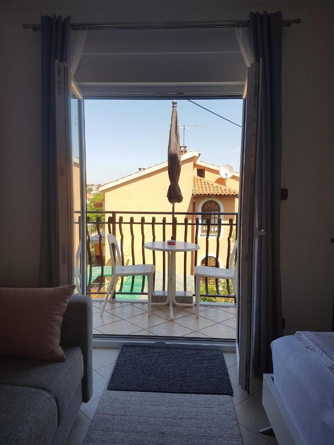 Apartment Mit Balkon Porec Exterior photo